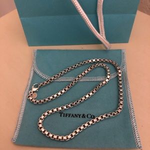 Tiffany & Co. Sterling Silver Venetian Box Chain 18” necklace